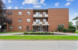 Appartement 2 Chambres a louer à Sarnia a Pontiac Court – Lowrise - Photo 01 - PagesDesLocataires – L417400